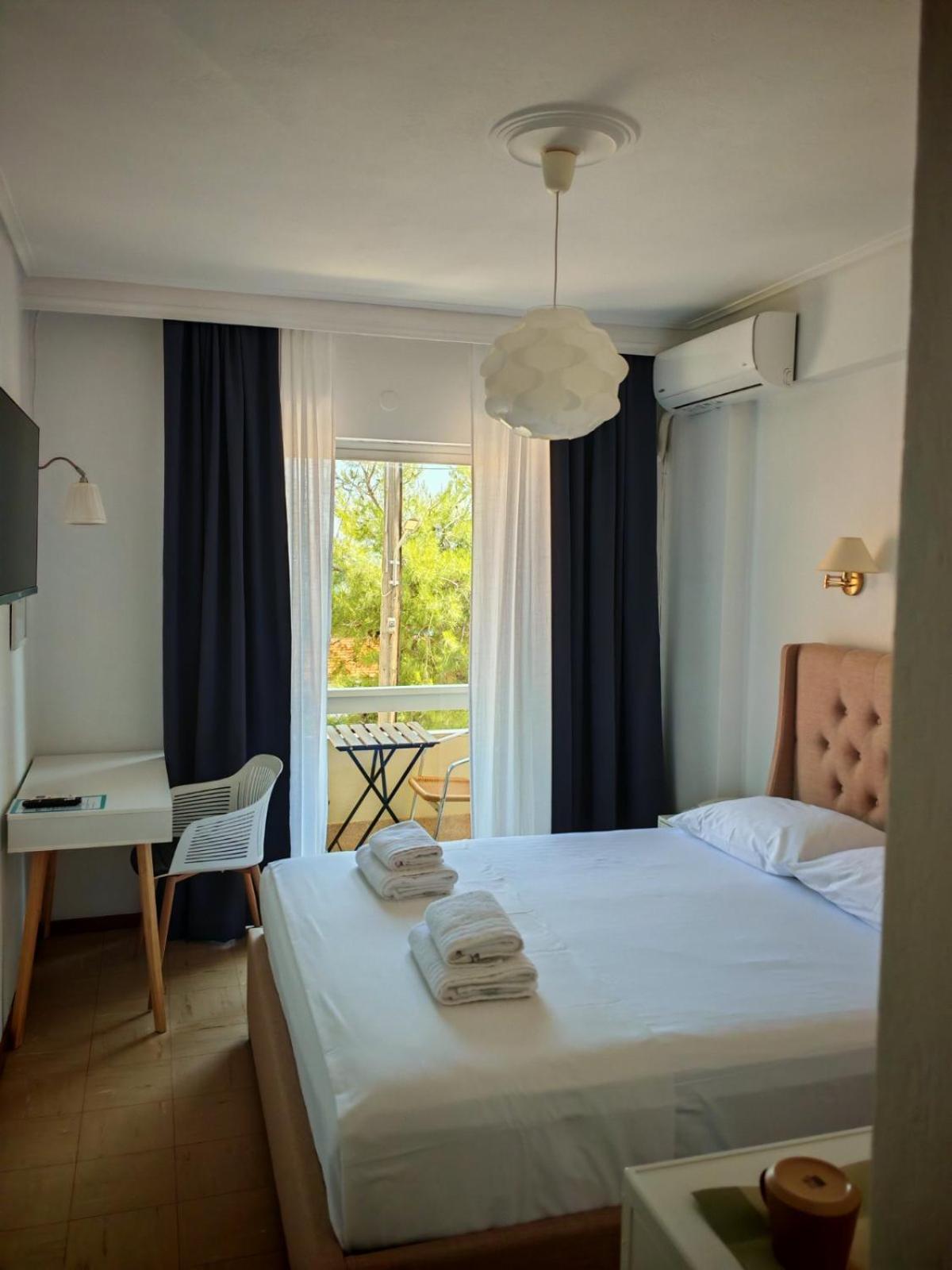 Hotel Rania Loutra Edipsou  Exterior photo